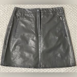 Mint Vanilla LF Dark Grey Faux Leather Zip-Up Mini Pencil Skirt Size 8, NWT